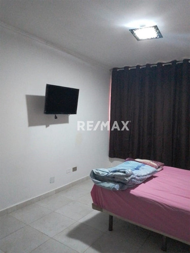 Imagen 7 de 15 de Venta De Amplio Apartamento En Urb. La Sabana, Guatire. Edo. Miranda