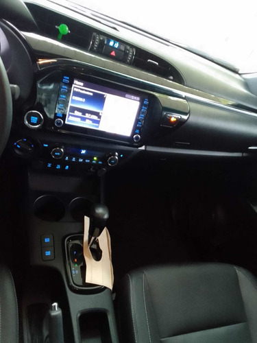 Imagen 9 de 24 de Toyota Hilux 2020 2.8 Cd Srx 177cv 4x4 At
