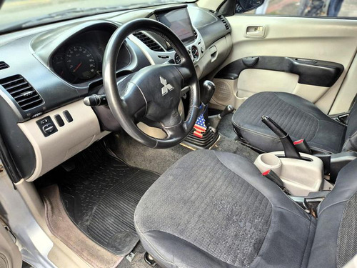 Mitsubishi L200 Triton 3.2 Gl 4x4 Cd 16v Turbo Intercoler Diesel 4p Manual