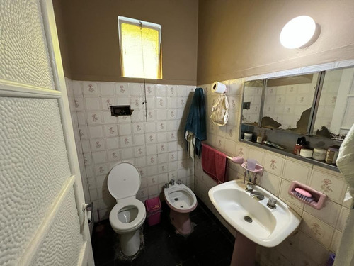 Imagen 8 de 10 de Departamento Tipo Casa Al Frente - Remedios De Escalada