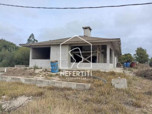 Oportunidad!! Muy Buena Construcción En Pozo!!