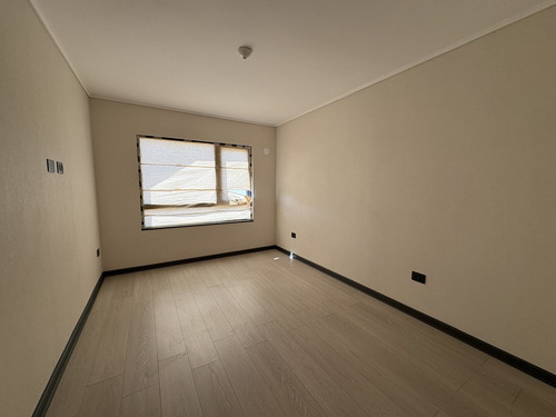 Arriendo Amplias Casas Condominio Praderas Curamonte
