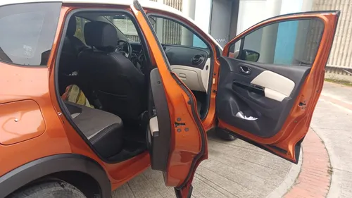 Renault Captur 2.0 Intens Automática