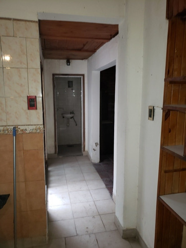 Imagen 4 de 14 de Casa Ph 7 Hab,3baños,terraza,parrilla Lavadero,yerbal 300
