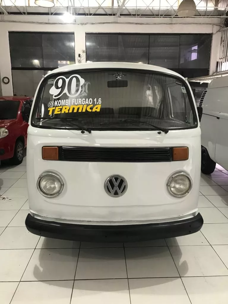 Vw/kombi Furgão - 1.6 - Branca - 1990 - Isotérmica