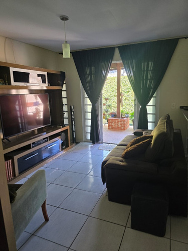 Casa 3 Quarto Sendo 1 Suite