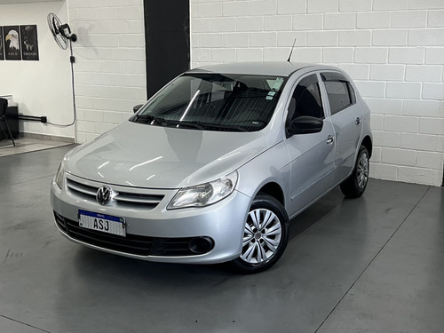 Volkswagen Gol (novo) 1.0 Mi Total Flex 8V 4p