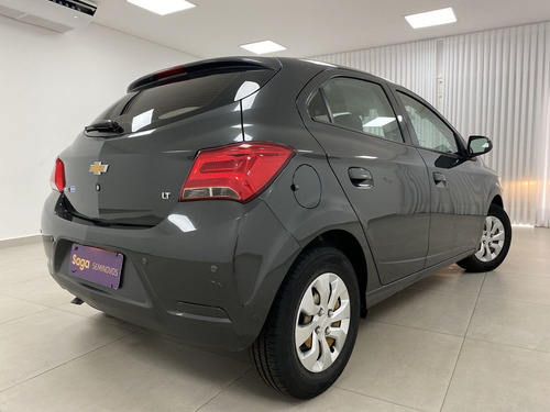 Chevrolet Onix 1.0 Lt Spe/4