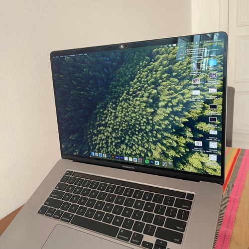 Macbook Pro 16-inch 2019, Intel I9, 32gb Ram, 1 Tera