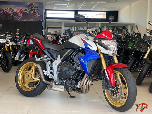 Imagem 10 de 10 de Honda Cb1000r Capitão América