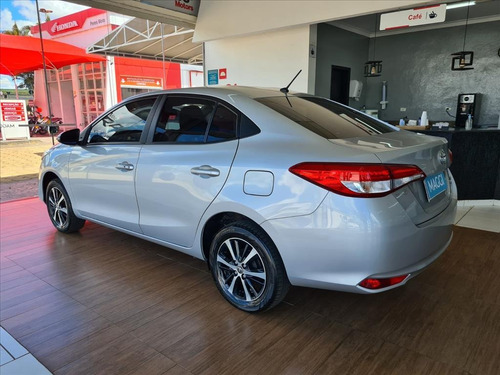 Imagem 7 de 11 de Yaris 1.5 16v Flex Sedan Xls Connect Multidrive