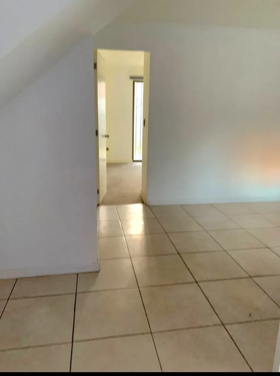 Imagen 1 de 5 de Casa Familiar En Arriendo Junto Al Estadio Marista | Moderna