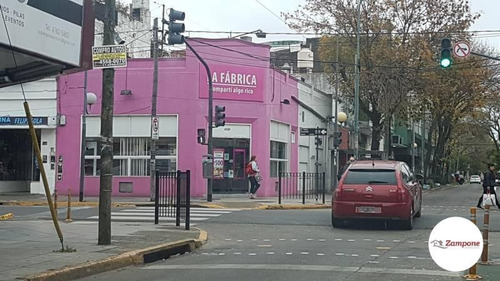 Imagen 3 de 3 de Locales En Block En El Centro Comercial Munro
