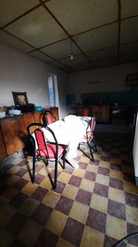Imagen 5 de 14 de Casa Con Dos Departametos Internos
