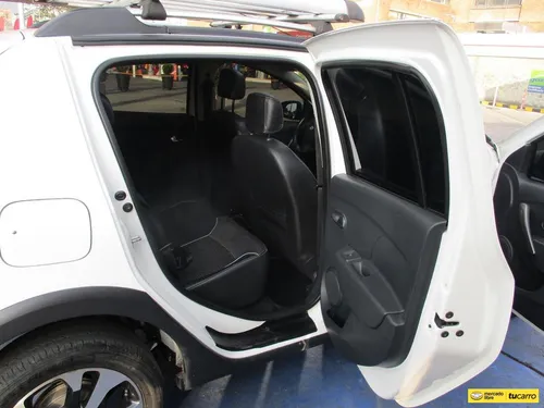 Renault Stepway 1600cc Mt Aa