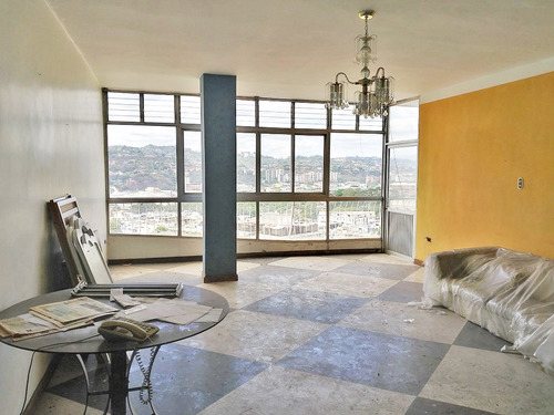 Imagen 3 de 9 de Se Vende Apto 100m2 2h/1b/1p La California Norte 1730