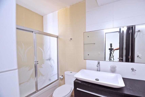 Imagen 24 de 27 de Vendo Cacicazgo Piso 7 Vista Al Mar Tres Hab Con Su Baño Dos