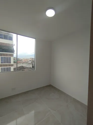 Apartamento En Arriendo En Evaristo García. Cod A11681