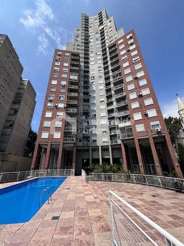 Se Vende 2 Amb Con Vista Abierta En Chacarita - Torre Con Pileta Y Amenities