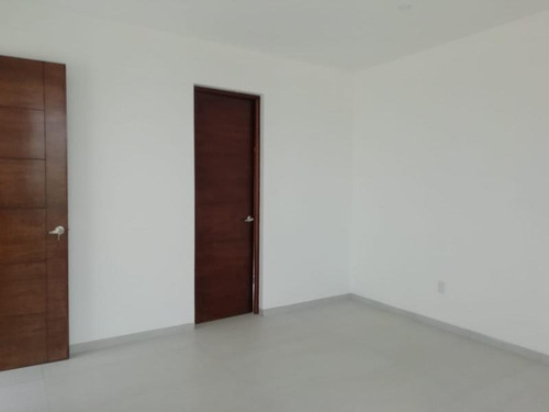 Imagen 11 de 12 de Casa Sola Venta O'lindo
