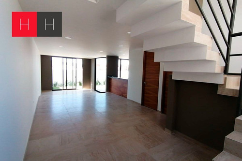 Imagen 2 de 20 de Casa En Venta En Lomas De Angelopolis Iii