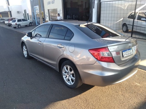 Imagem 5 de 8 de Civic 1.8 Exs 16v Flex 4p Automático