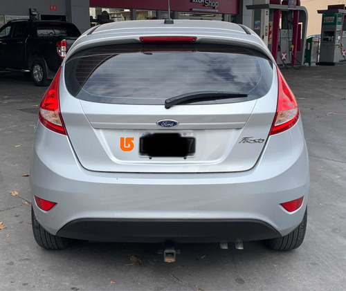 Ford Fiesta Kinetic Design 1.6 Design 120cv Titanium 2012