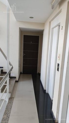 Imagen 4 de 10 de Departamento - Moron