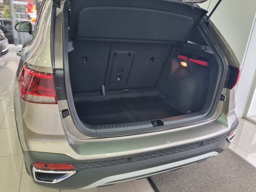 Imagen 21 de 23 de Volkswagen Taos Highline Hero 250 Tsi 0 Km Autotag Vw Nuñ