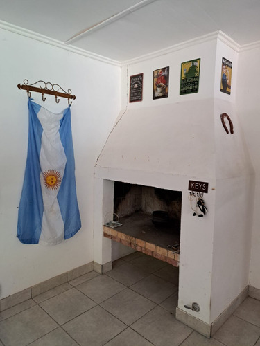 Casa En Venta, Estilo Chacra