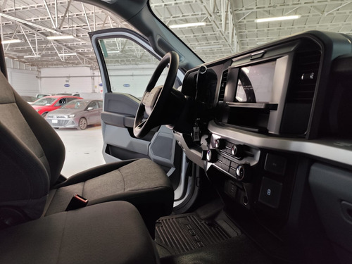 F-450 Xl Cabina Regular 4x2, Gasolina 7.3l