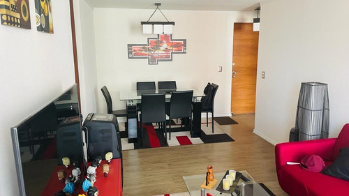 Cómodo / Edificio Tranquilo Y Familiar/ Con Estacionamiento