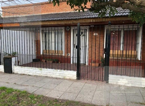 Imagen 2 de 18 de Casa - El Palomar