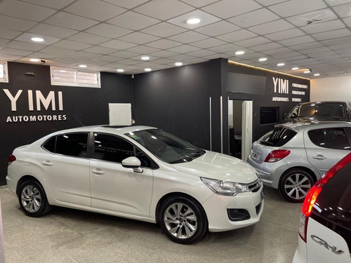 Imagen 2 de 10 de Citroën C4 Lounge 2016 1.6 Hdi 115 Feel Pack