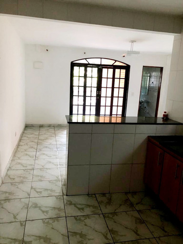 Casa Sobrado Com 4 Casas De Aluguel No Parque Jandaia - Carapicuíba - Sp