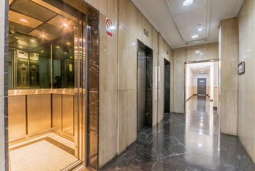 Alquiler Oficina 800 M2 Microcentro Sin Expensas