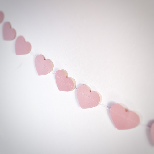 Imagen 1 de 2 de Pack De 4 Guirnaldas Corazón - Casamientos