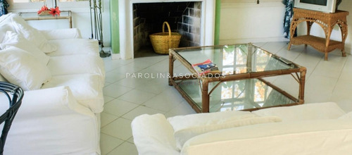 Casa En Venta De 4 Dormitorios En Punta Del Este - Ref: 3818