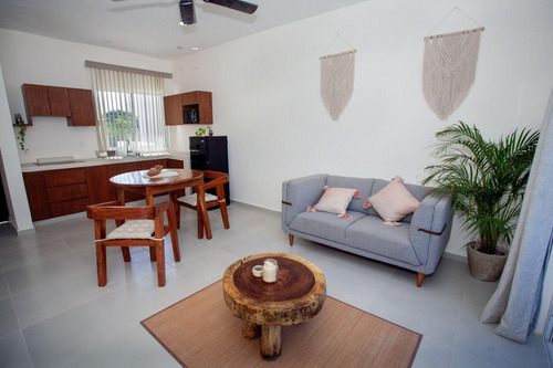 Se Acepta Infonavit Departamento De 1 Recàmara En Venta En El Centro De Tulum (1465)