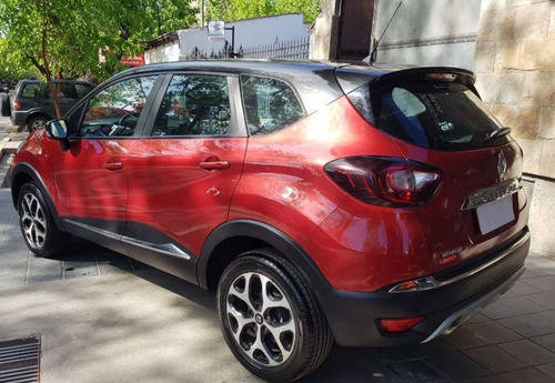 Imagen 4 de 8 de Renault Captur 2.0 Intens 2017 / Nafta / Mendoza