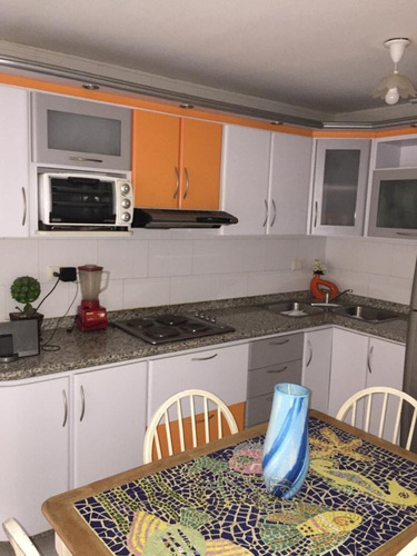 Imagen 5 de 7 de Se Vende Apartamento En Boca De Aroa Falcon