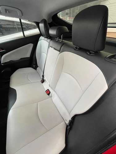 Imagen 15 de 15 de Toyota Prius 2017 1.8 Premium Cvt