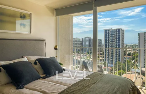 Departamento En Esmeralda. Vista Sur. Piso 2. Metro Ovalle