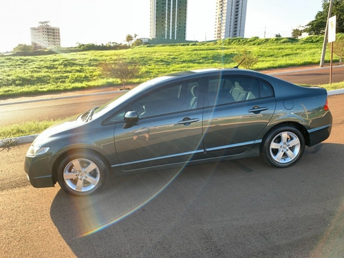 Honda Civic 1.8 Lxs Flex