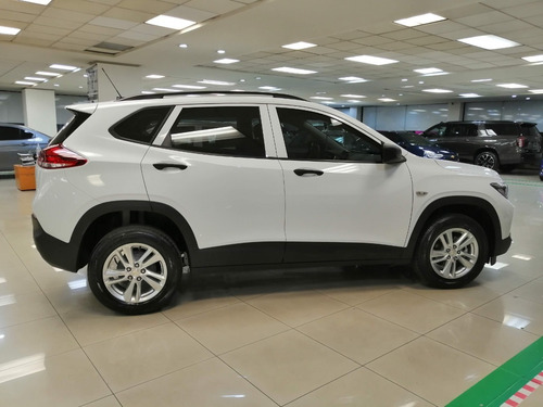 Imagen 13 de 15 de Nueva Chevrolet Tracker Ls Ta 2022