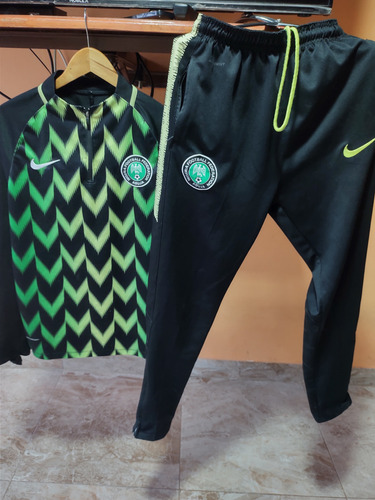 Conjunto Nike De Nigeria Impecable 