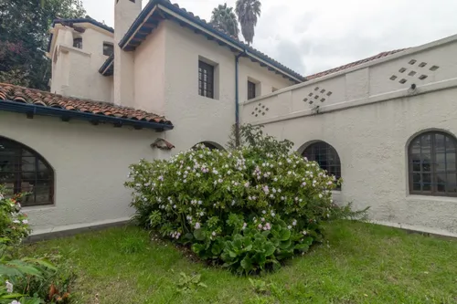 Casa En Arriendo/venta En Teusaquillo. Cod A15250