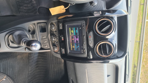 Imagen 7 de 23 de Renault Duster 2.0 4x2 Privilege