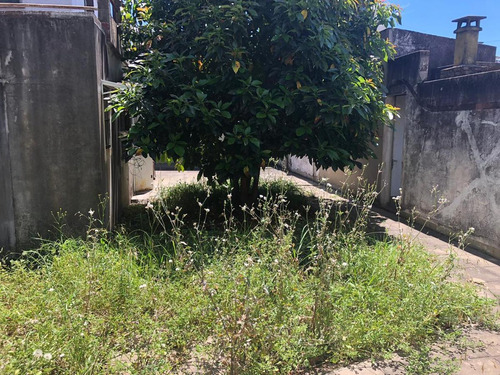 Imagen 13 de 15 de Casa Venta A Reciclar- Castelar Sur- Ideal Emprendimiento- Toma Menor Valor Zona Sur