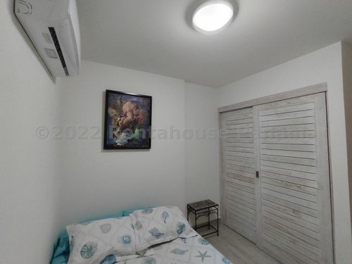 Imagen 10 de 19 de Exclusivo Apartamento A Unos Pasos Del Mar En Playa Caracol Djn21-9321